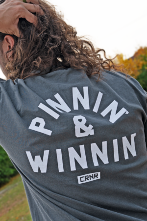 PINNIN’ & WINNIN’ RELAXED TEE